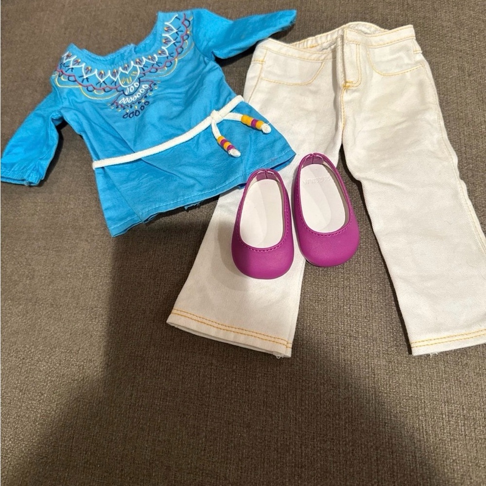 American Girl of the Year Doll SAIGE Tunic Outfit -